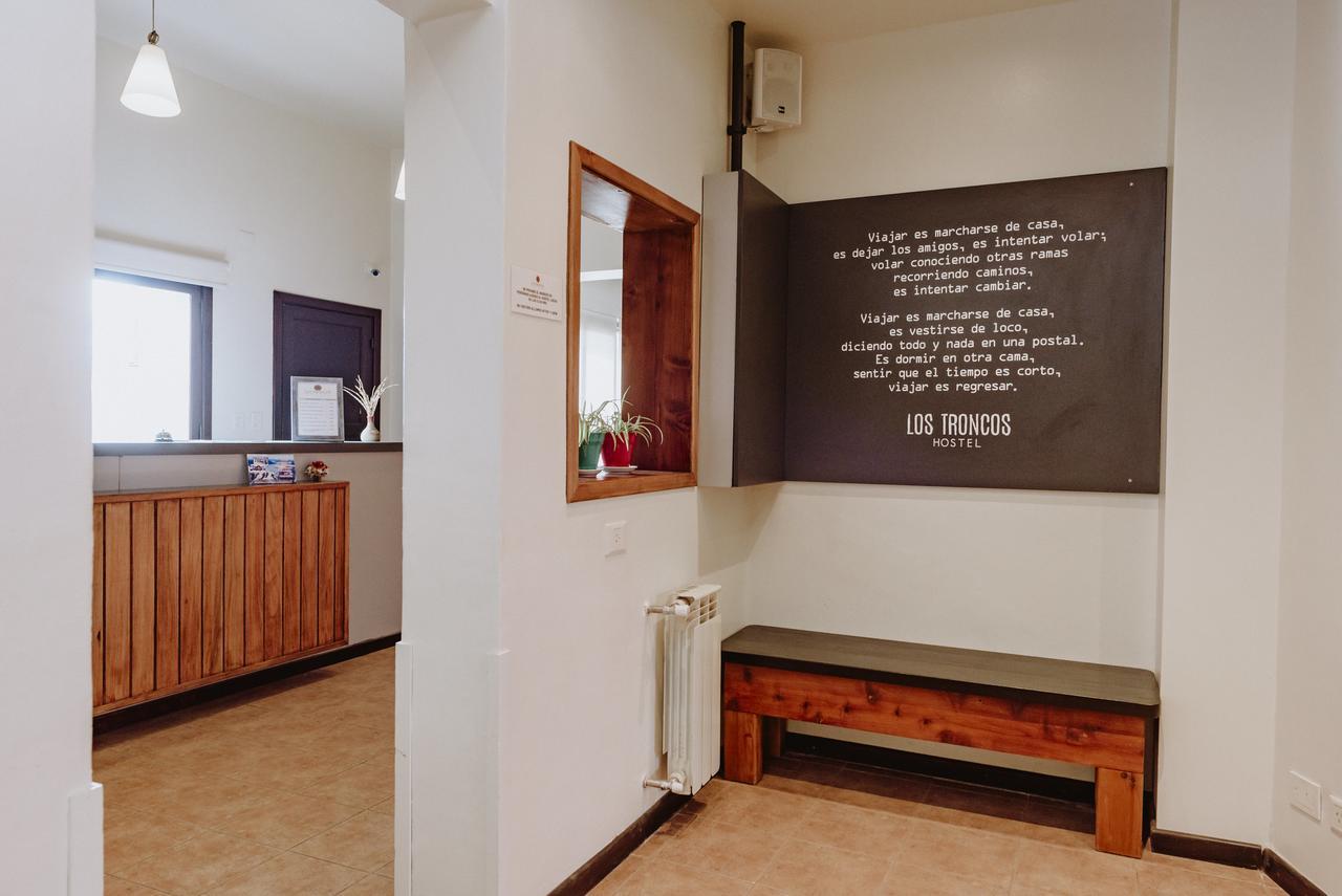 Hostel Los Troncosサンカルロスデバリローチェ エクステリア 写真